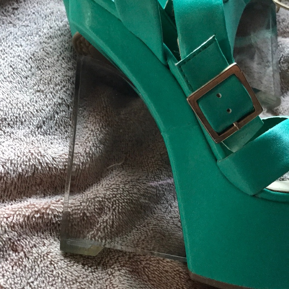 Wedges - Picture 3 of 7